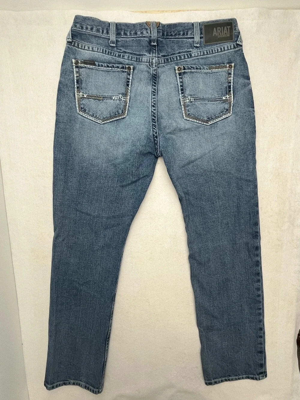 Ariat M2 Mens Traditional Relaxed Boot Cut Medium Wash Distressed Jeans 36x34